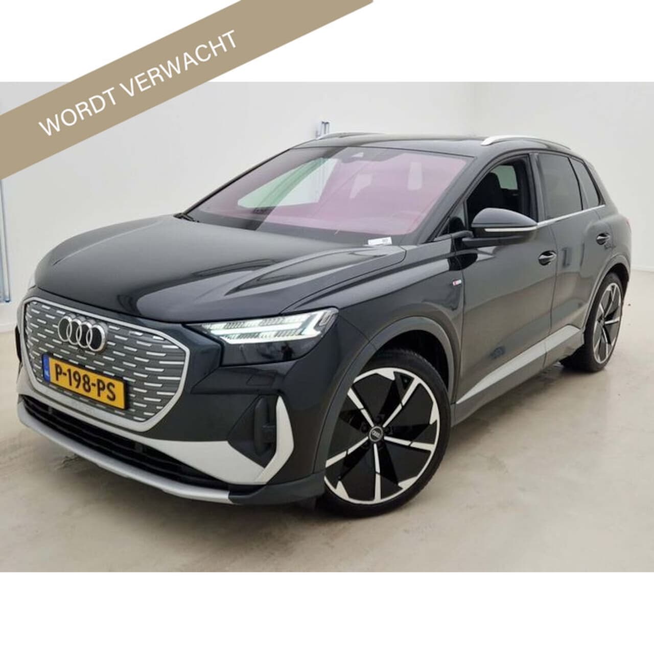 Audi Q4 e-tron - 40 S-Line Competition RS Leer PANO Trekhaak Sonos - AutoWereld.nl