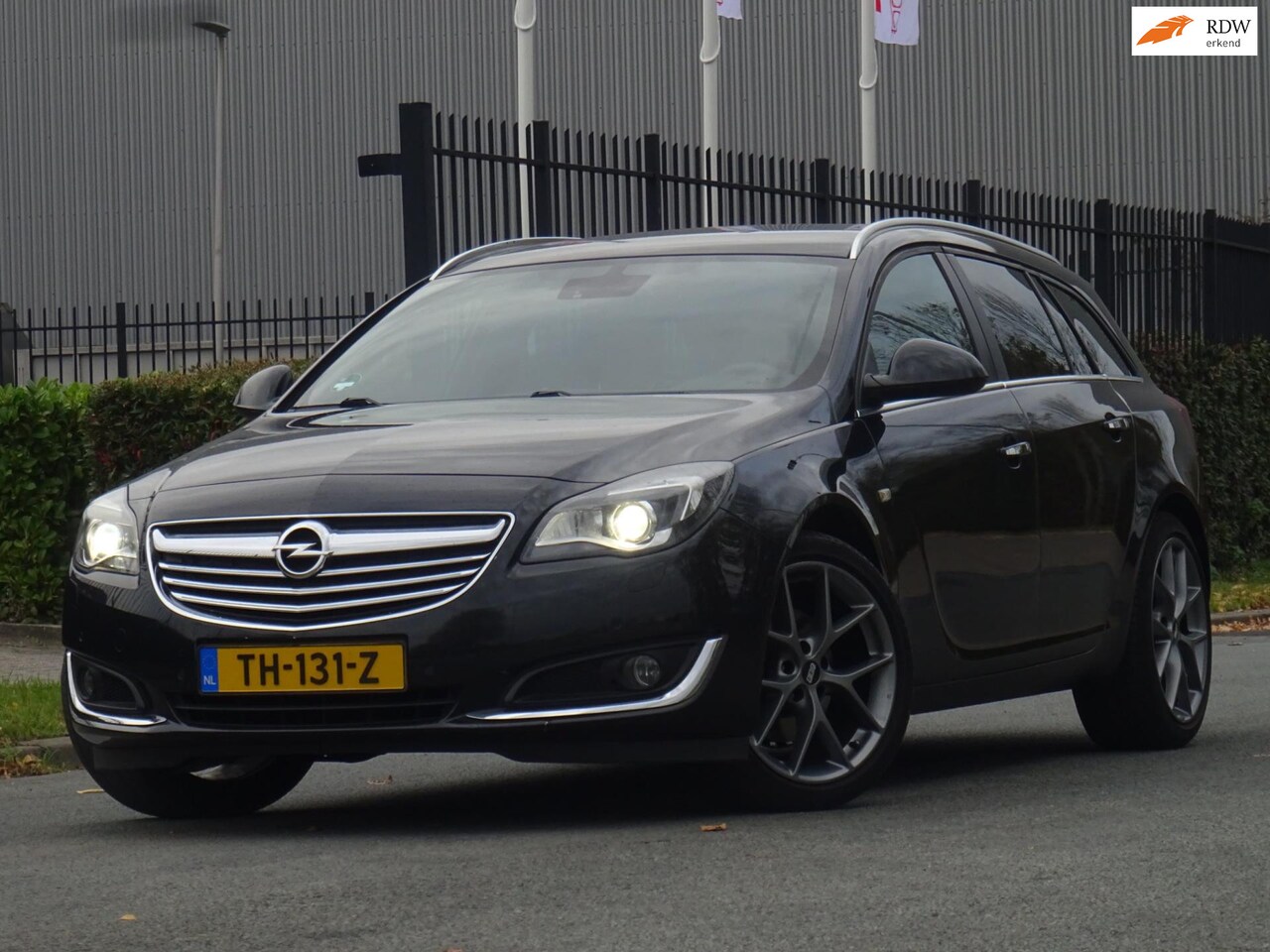 Opel Insignia Sports Tourer - 1.6 T 1-EIGENAAR I VIRTUAL I BBS - AutoWereld.nl
