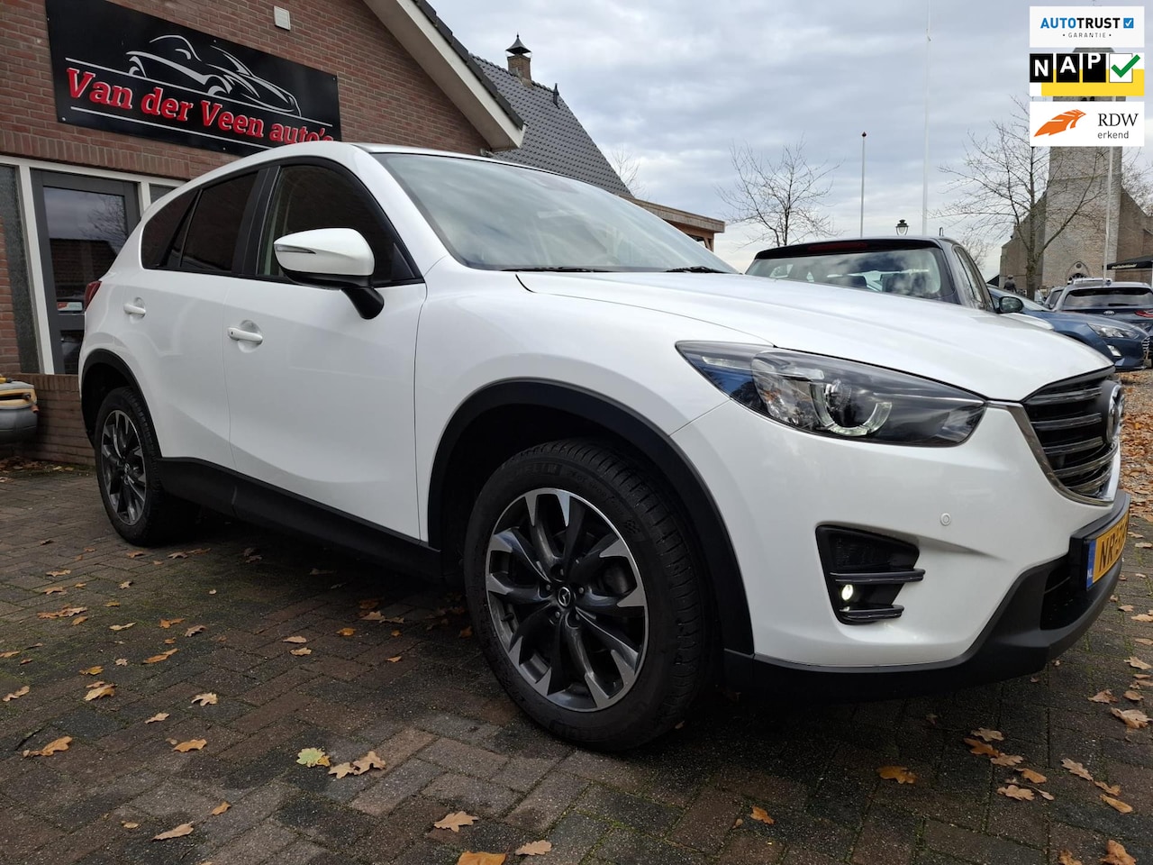 Mazda CX-5 - 2.0 SkyActiv-G 165 GT-M Line 2WD. Zeer netjes en luxe o.a: leder, stoelverw, camera, navi, - AutoWereld.nl