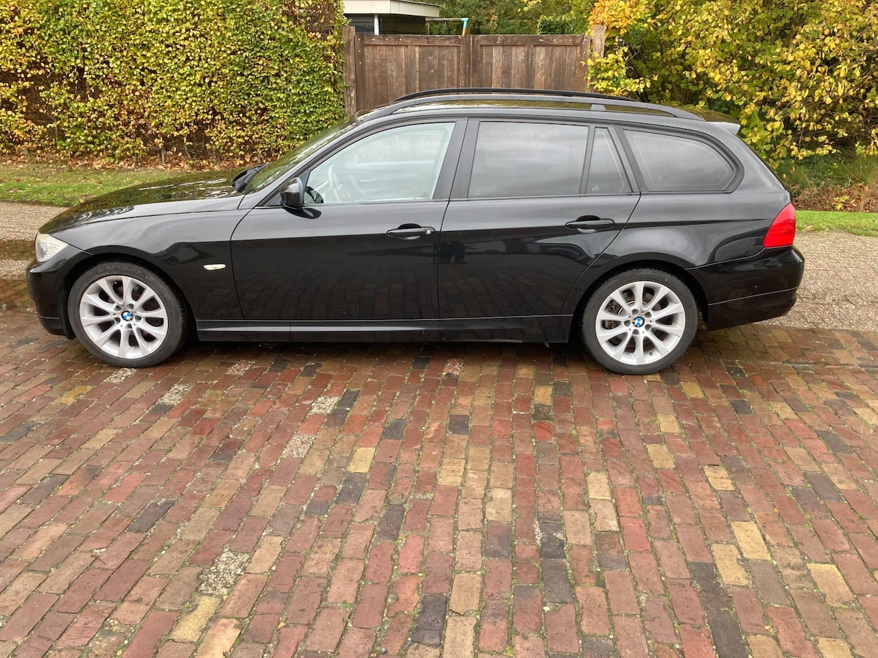 BMW 3-serie Touring - 318i 318i - AutoWereld.nl