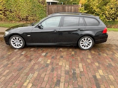 BMW 3-serie Touring - 318i