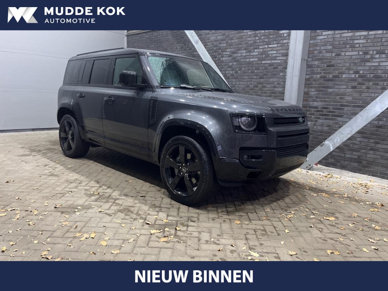 Land Rover Defender 110 - P300e X-Dynamic HSE | 6P | NIEUW | Caraway | Black Pack | Towing Pack | 22 Inch | Head-Up - AutoWereld.nl