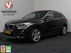 BMW X1 - sDrive18i Centennial High Executive | Navigatie | LED | Trekhaak