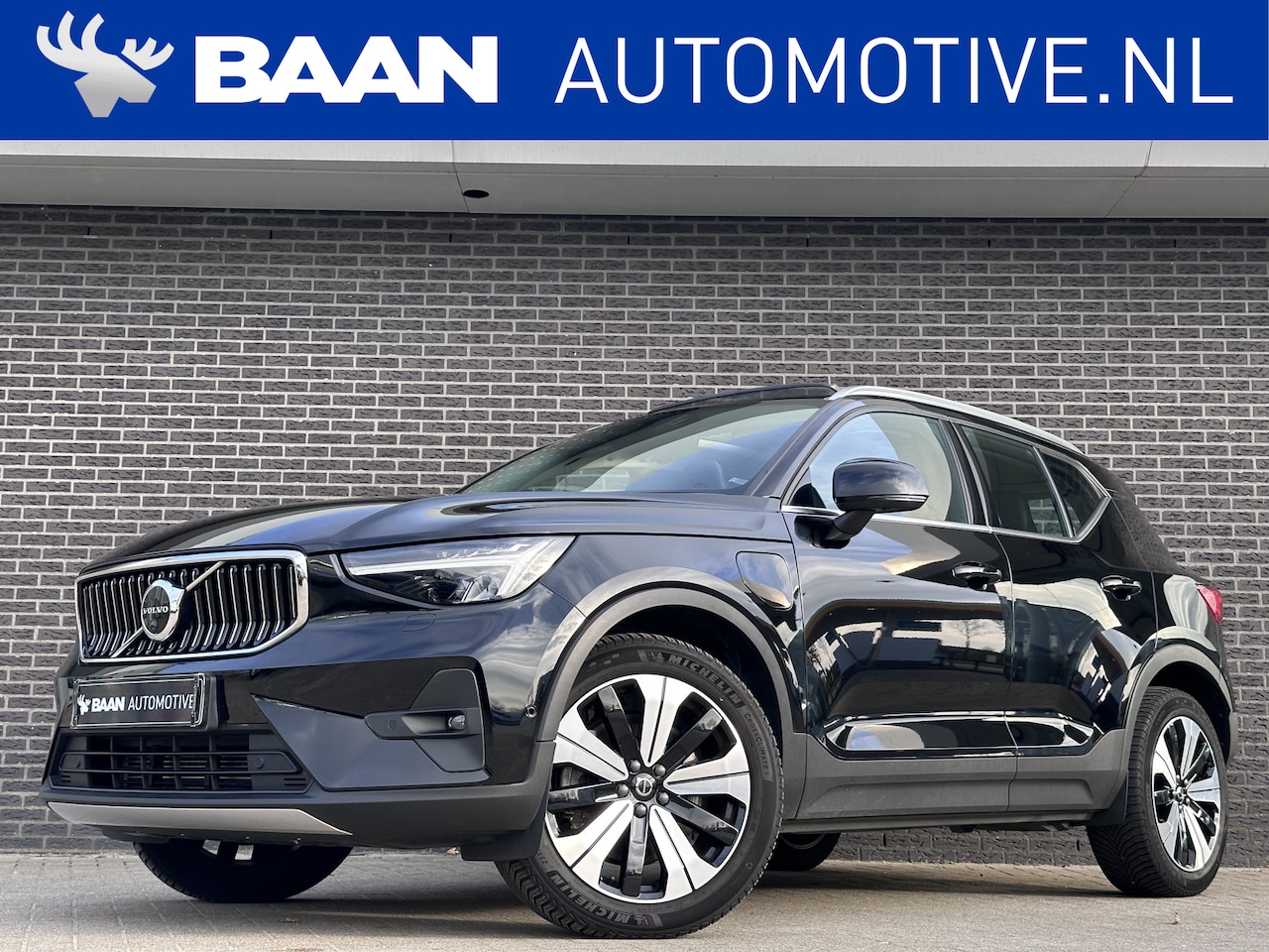 Volvo XC40 - 1.5 T4 Plug-in hybrid Ultimate Bright | Panoramadak | 360 Camera | Navigatie | Leder - AutoWereld.nl