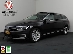 Volkswagen Passat Variant - 1.4 TSI GTE | ACC | Pano | Navigatie