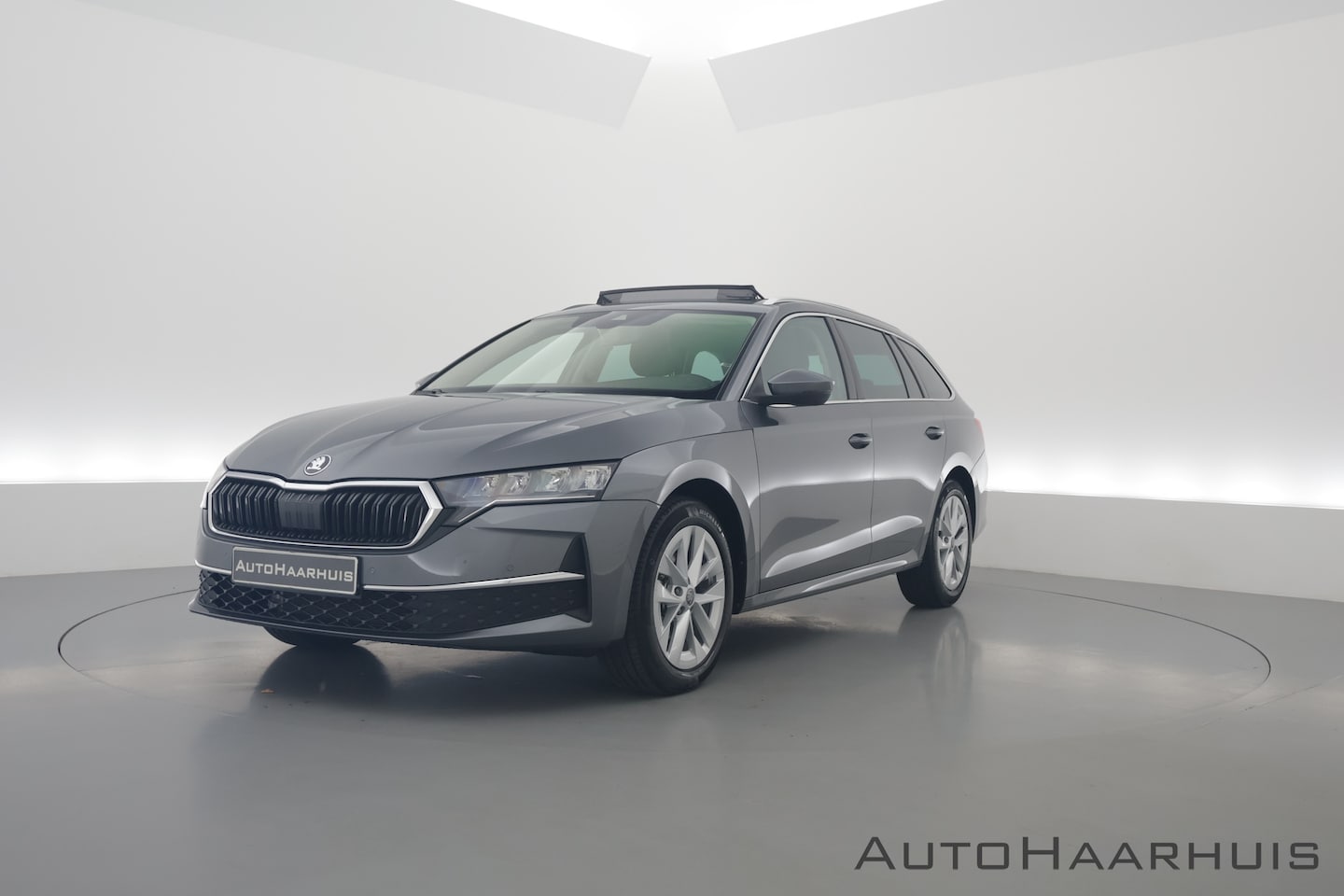 Skoda Octavia - 1.5 TSI MHEV Business Edition | Pano | Keyless | CarPlay | Digi. Dashboard | Stoel- Stuurv - AutoWereld.nl