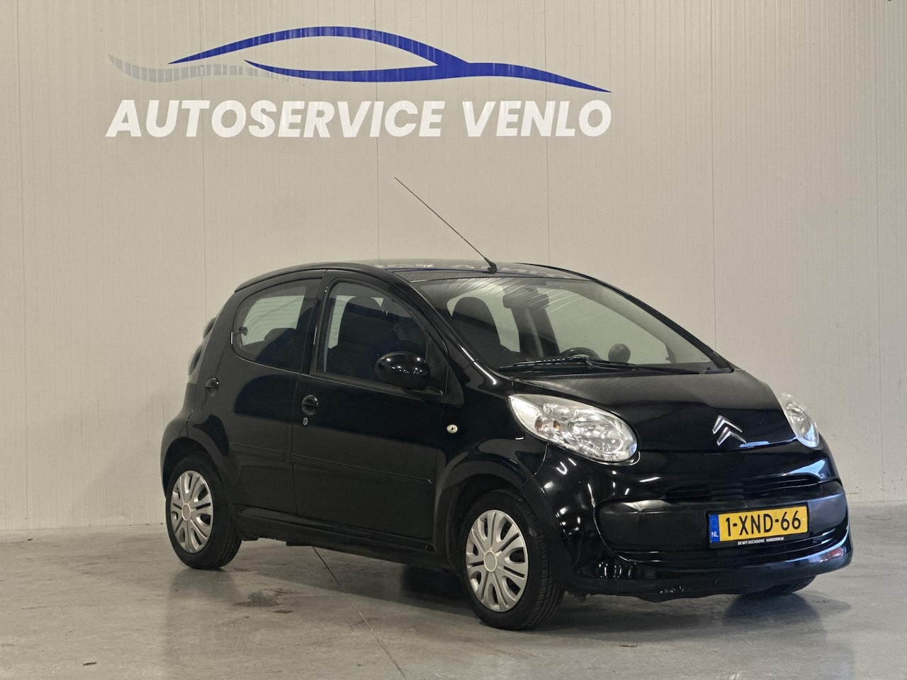Citroën C1 - 1.0-12V Ambiance Automaat Zwart Metalic | Android/Apple Carplay - AutoWereld.nl