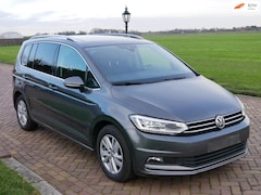 Volkswagen Touran - 2.0 TDI Highline 6gr CLIMA PANO 7 PERS. * 12899 NETTO