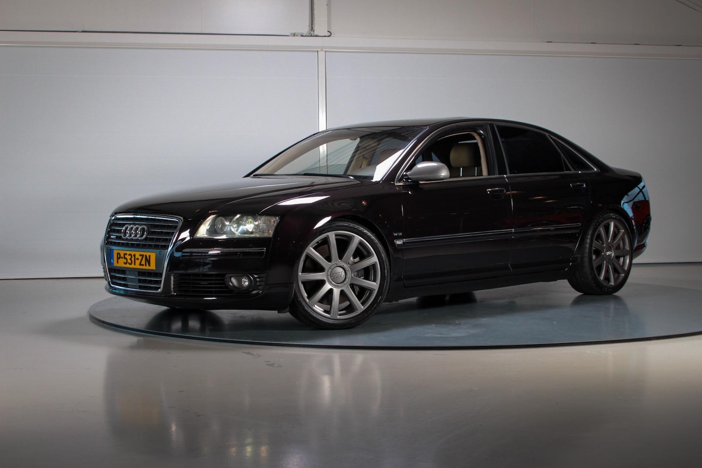Audi A8 - L W12 6.0 Quattro - AutoWereld.nl