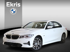BMW 3-serie - Sedan 330e xDrive High Executive Sport-Line / Schuif-kantel dak
