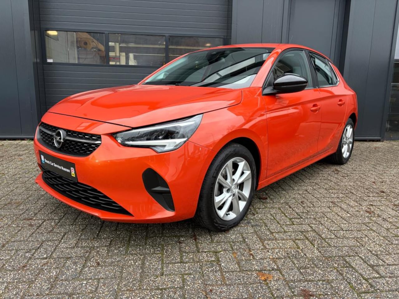Opel Corsa - 1.2 Elegance Automaat, Cruise, Carplay, LED - AutoWereld.nl