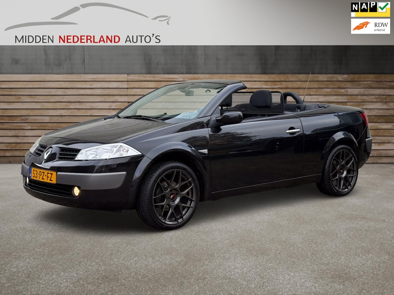 Renault Mégane coupé cabriolet - 1.6-16V Privilège Luxe * AUTOMAAT * YOUNGTIMER * STOELVERWARMING * NIEUWE APK * - AutoWereld.nl