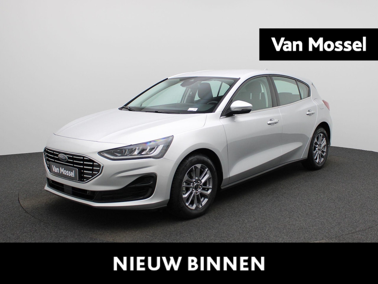 Ford Focus - 1.0 EcoBoost Hybrid Titanium | AUTOMAAT | ACHTERUITRIJCAMERA | APPLE CARPLAY | CLIMATE CON - AutoWereld.nl