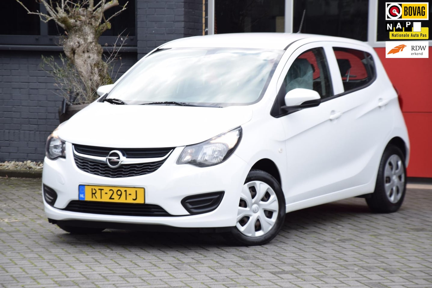 Opel Karl - 1.0 ecoFLEX Edition 2018 Airco Cruise control Bluetooth - AutoWereld.nl