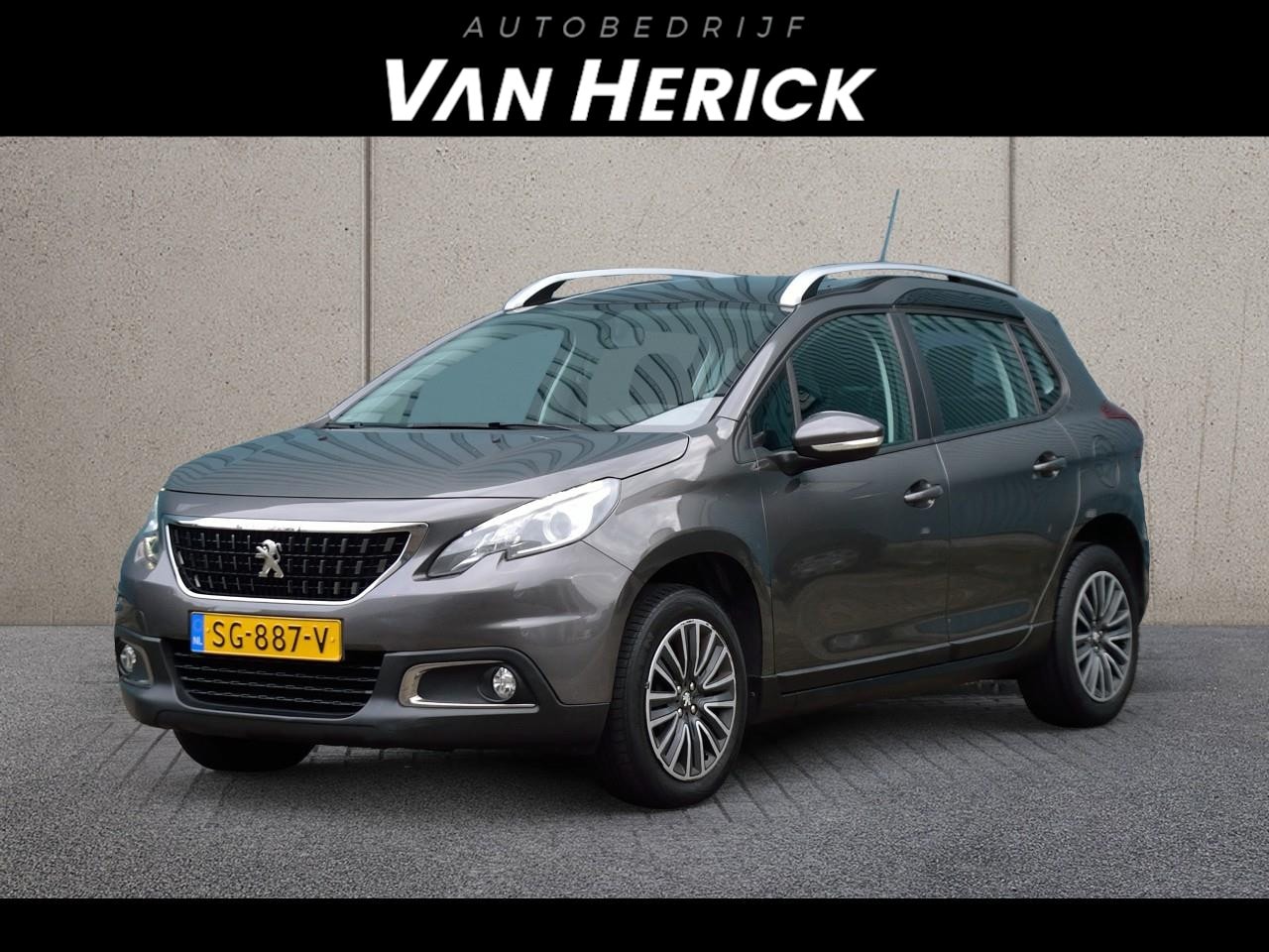 Peugeot 2008 - 1.2 PureTech Blue Lion 110PK | Panorama | Origineel NL - AutoWereld.nl