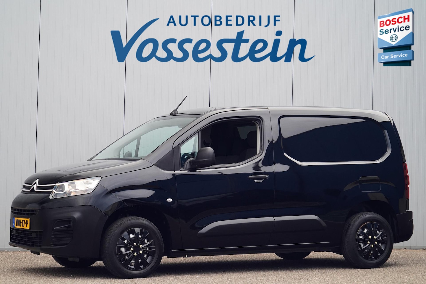 Citroën Berlingo - 1.2 PureTech Club / Benzine / EX. BTW / 3 Pers. / Navi / Cruise / Airco / 70dkm NAP - AutoWereld.nl