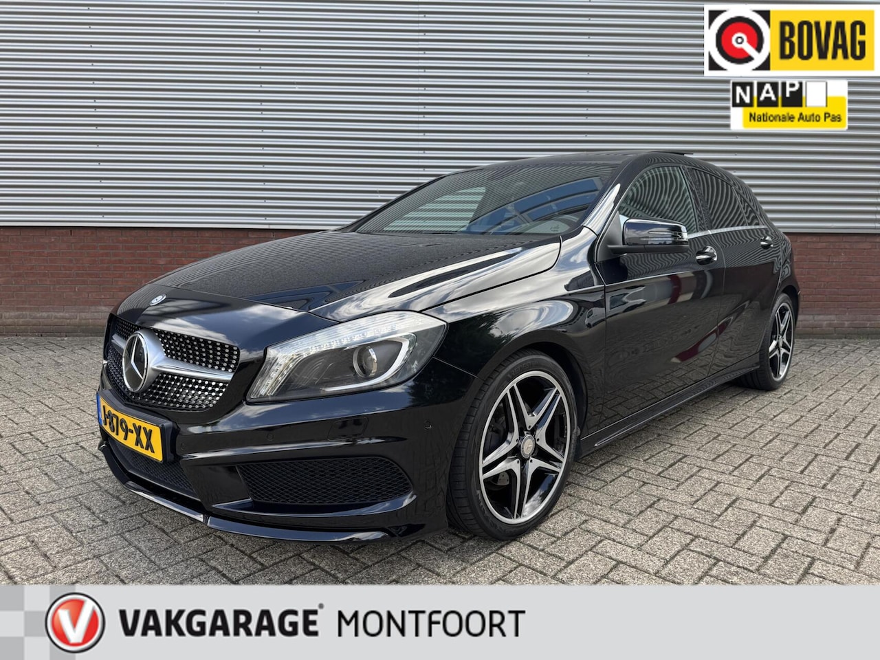Mercedes-Benz A-klasse - 200 Ambition AMG-LIne|Automaat|PANO|AMG pakket|Leder bekleding|Stoelverwarming|Cruise| - AutoWereld.nl
