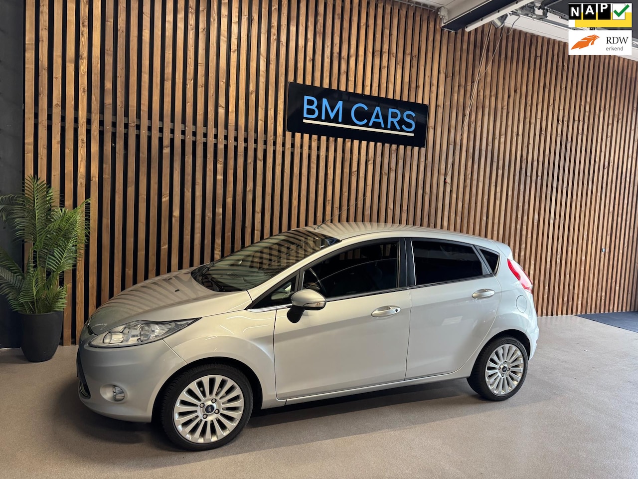 Ford Fiesta - 1.6 Titanium Clima, Cruise contr, Pdc - AutoWereld.nl