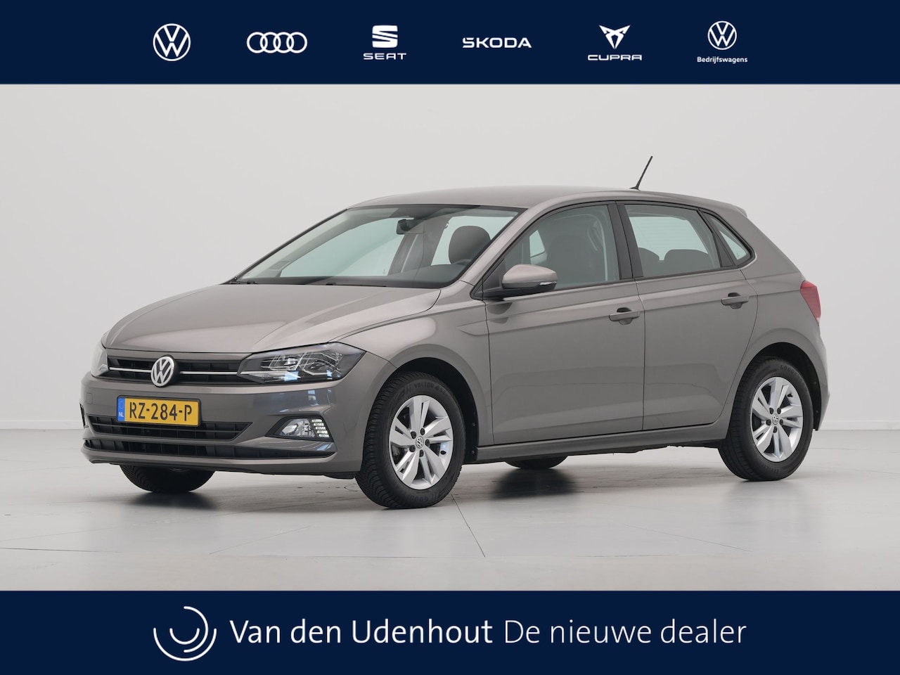 Volkswagen Polo - 1.0 TSI 95pk Comfortline Navigatie Acc Carplay ARGON - AutoWereld.nl