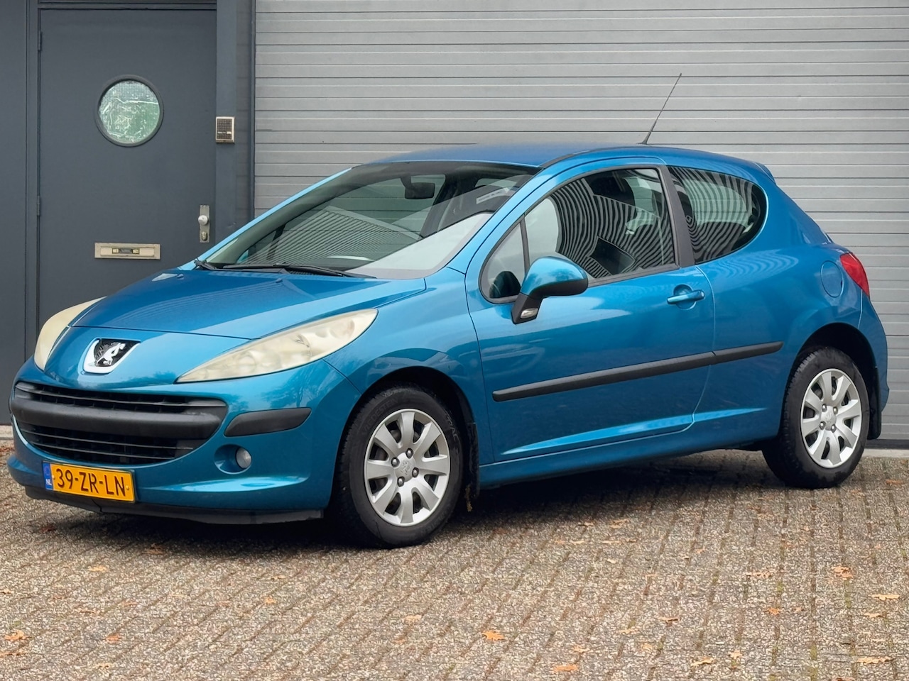 Peugeot 207 - 1.4-16V Color-line 1.4-16V Color-line - AutoWereld.nl