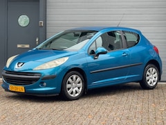 Peugeot 207 - 1.4-16V Color-line