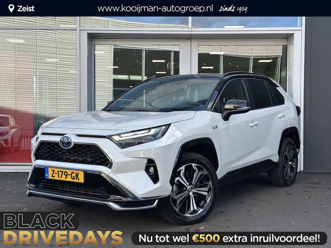 Toyota RAV4 - 2.5 Plug-in Hybrid AWD Bi-Tone Plus Head-up display | Lederen bekleding | Dodehoekdetectie - AutoWereld.nl