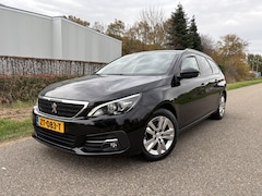 Peugeot 308 SW - 1.2 PureTech Blue Lease Executive / PANORAMADAK / NAVI / CRUISE