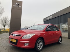 Hyundai i30 CW - 1.6i Dynamic*RIJKLAARPRIJS