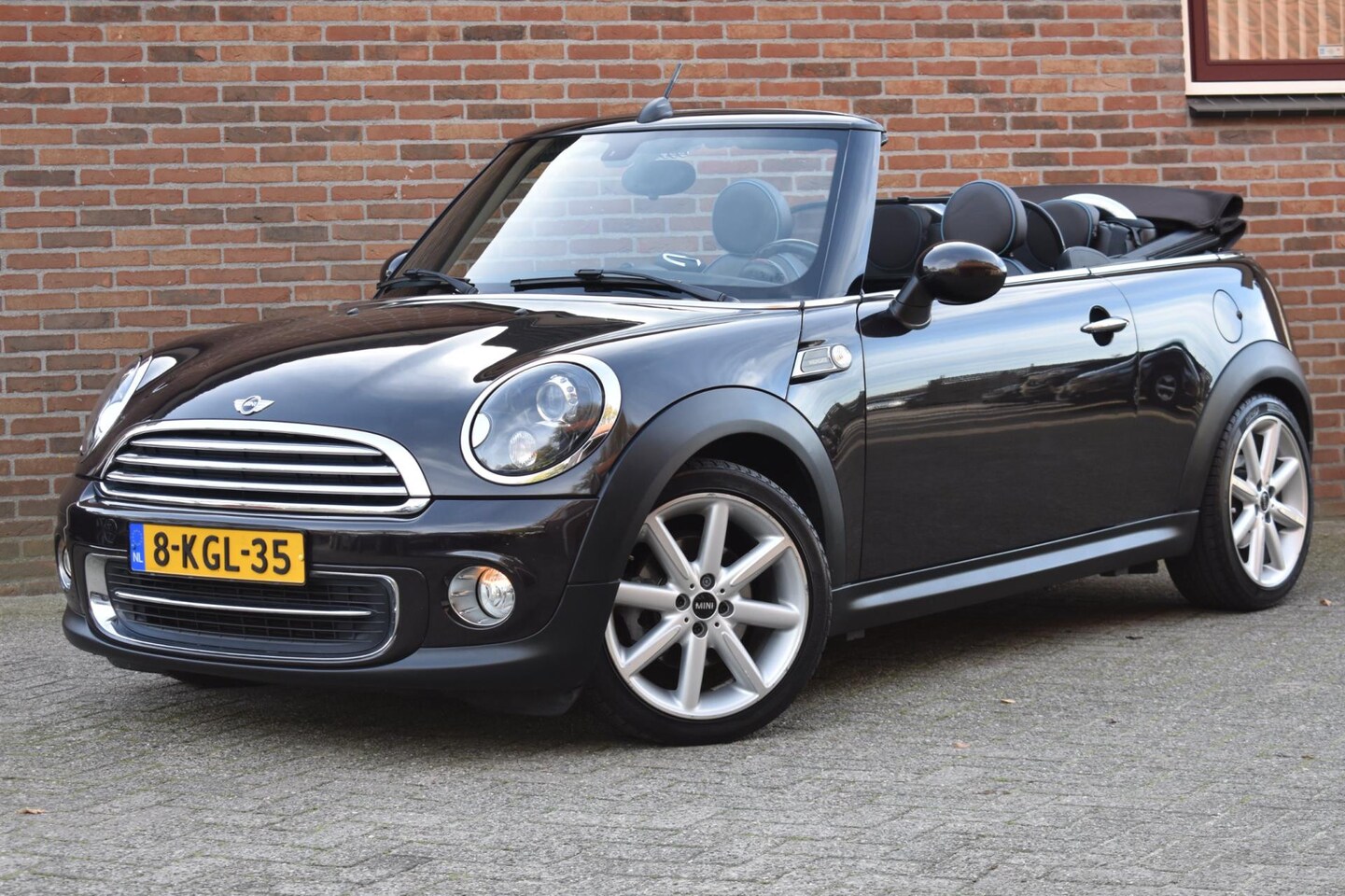MINI Cabrio - Mini 1.6 Cooper Highgate '13 Xenon Leder Clima Navi Cruise Inruil mogelijk - AutoWereld.nl