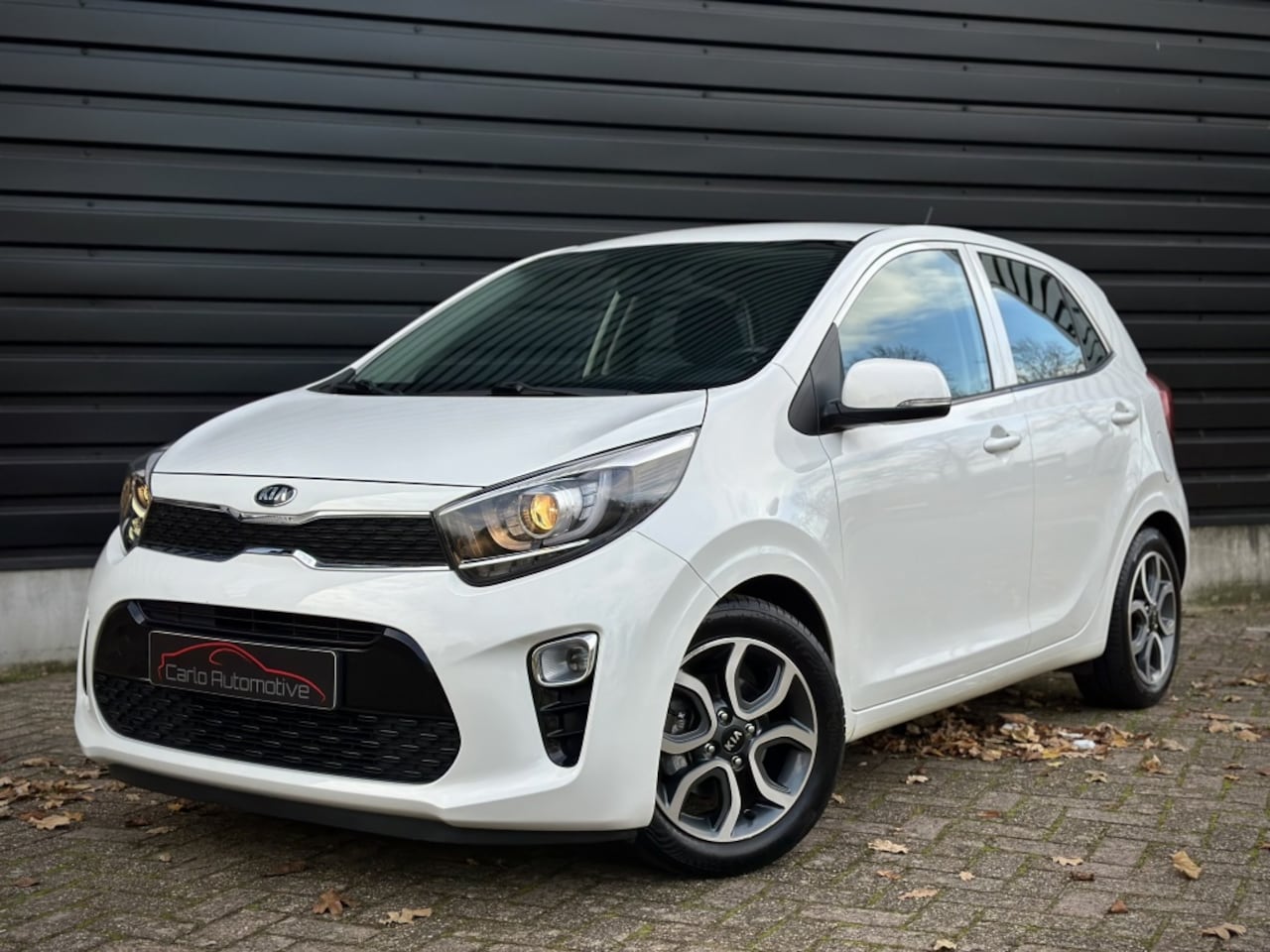 Kia Picanto - 1.0 CVVT First Ed. NAVI|CLIMA|CAMERA|LED - AutoWereld.nl