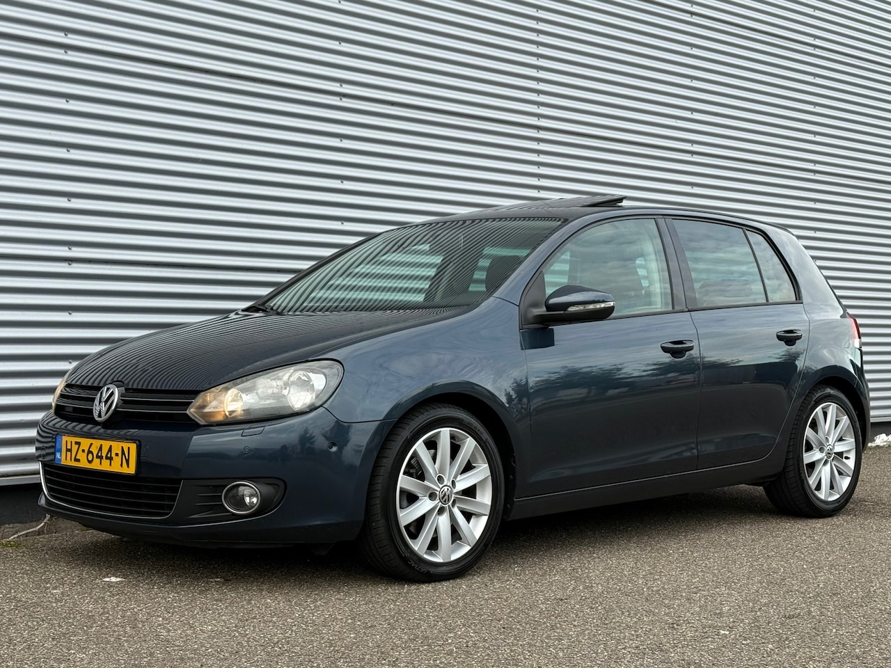 Volkswagen Golf - 1.8 TSI Comfortline, Full Option, Pano, Pdc, Stoelverwarming, Apk, Airco - AutoWereld.nl