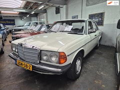 Mercedes-Benz 200-280 (W123) - 240 D * AUTOMAAT