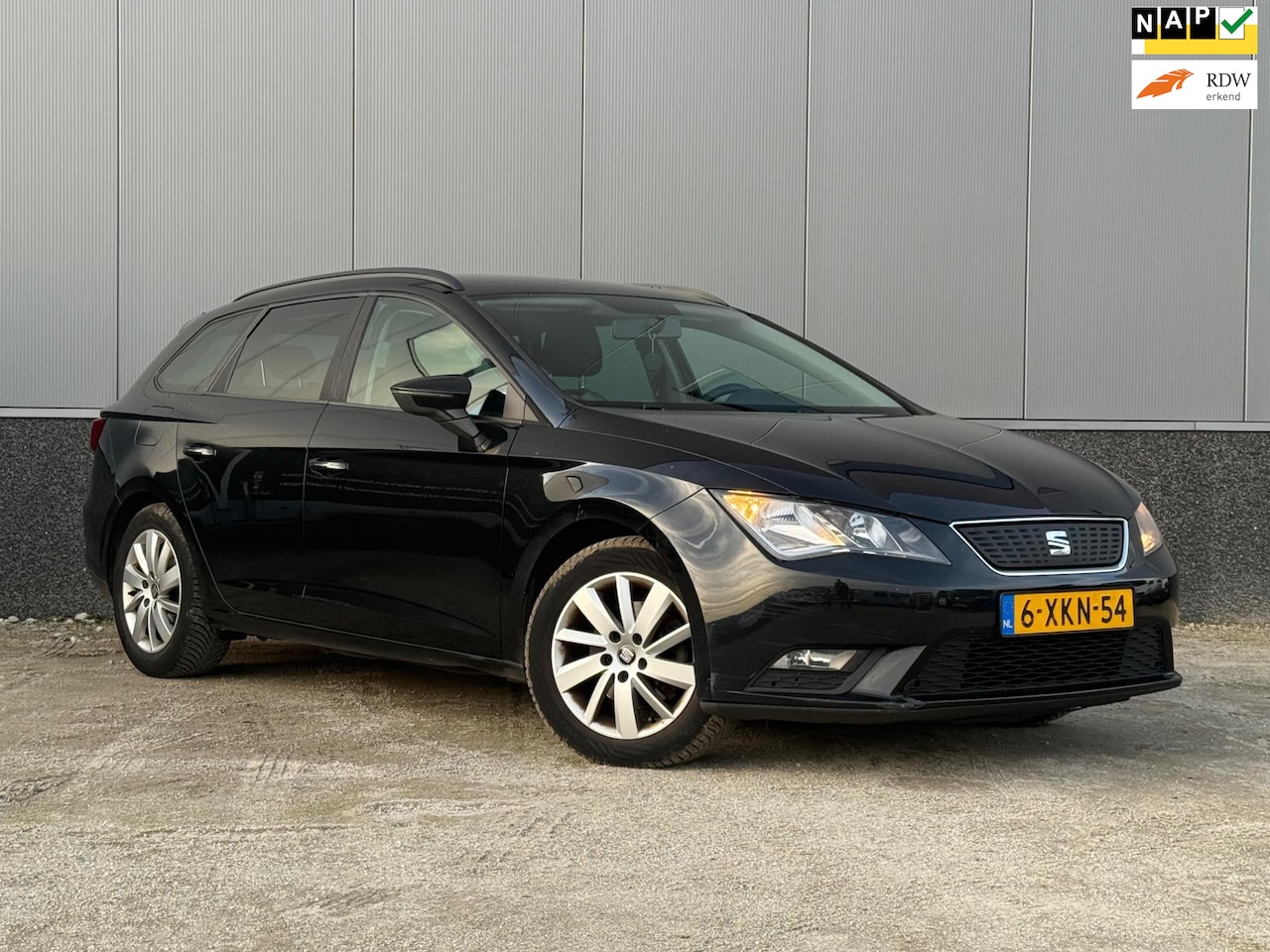 SEAT Leon ST - 1.6 TDI Reference Business Ecomotive Airco, Cruise! - AutoWereld.nl