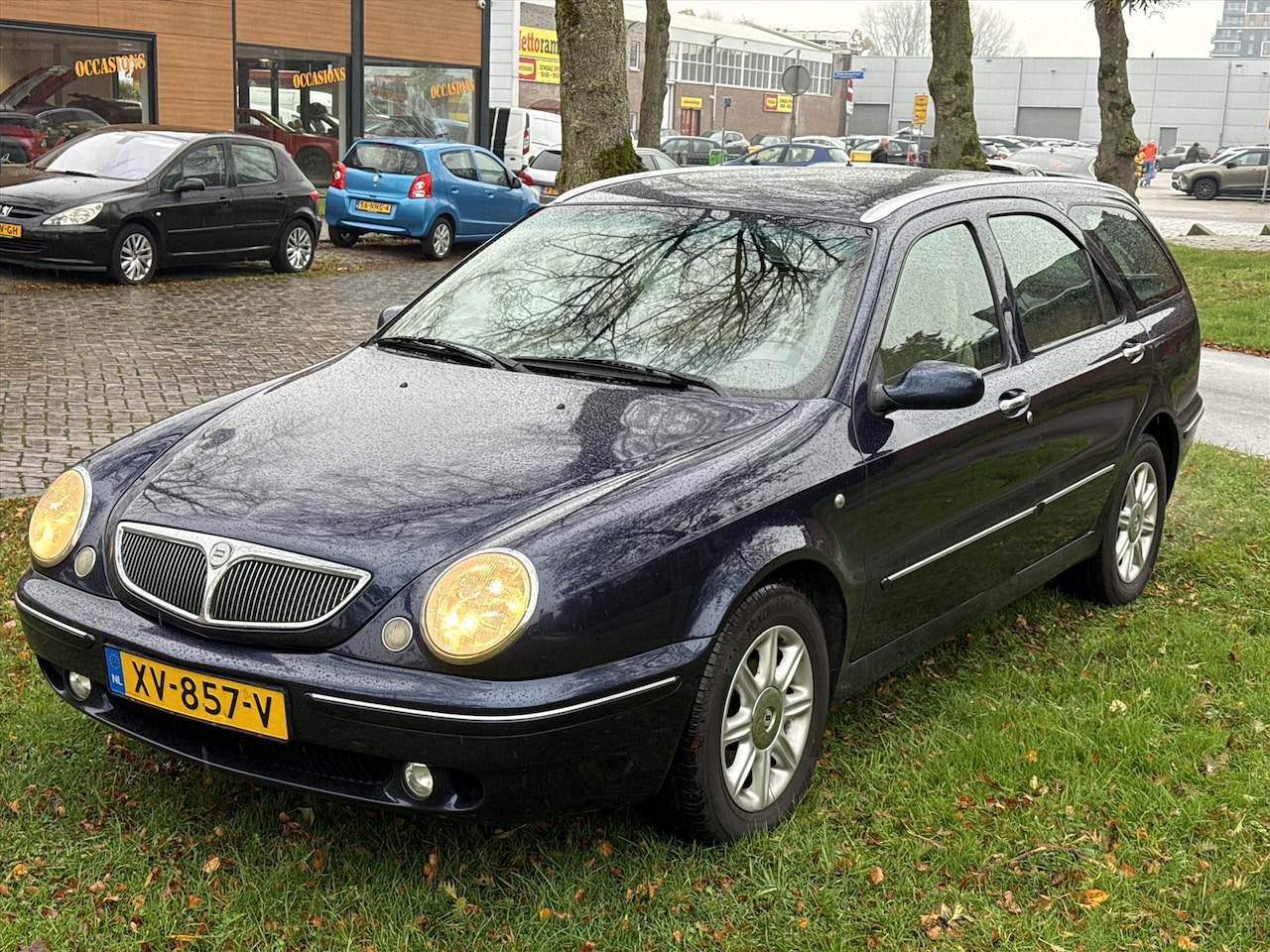 Lancia Lybra - 2.0vlx - AutoWereld.nl