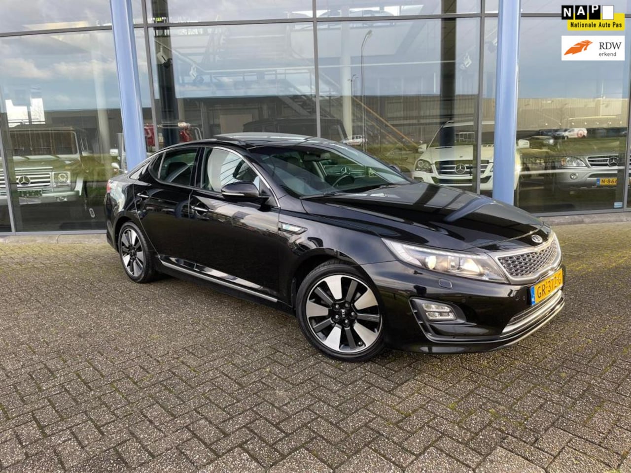 Kia Optima - 2.0 CVVT Hybrid ExecutiveLine 2.0 CVVT Hybrid ExecutiveLine - AutoWereld.nl