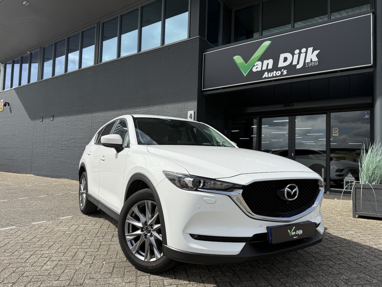 Mazda CX-5 - 2.0 Navi 360Camera El.Klep Apple Car Play 19Inch - AutoWereld.nl