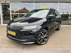 Skoda Karoq - 1.5 TSI ACT SPORTLINE BUINESS CARPLAY|LED|TREKHAAK|19INCH|STOELVERWARMING|