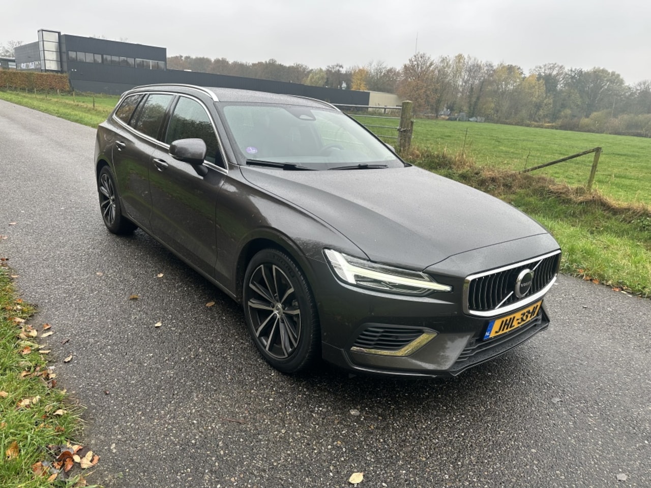 Volvo V60 - 2.0 T6 AWD + Bright - AutoWereld.nl