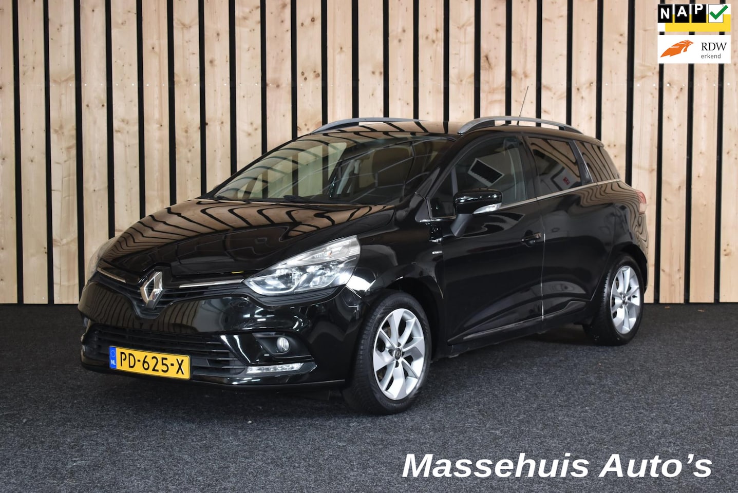 Renault Clio Estate - 0.9 TCe Limited 136dkm Trekhaak LED Airco Cruise Navi PDC Nwe APK - AutoWereld.nl