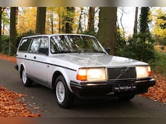 Volvo 240 - 2.3i GLE