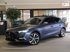 SEAT Leon - 1.4 TSI eHybrid PHEV FR Pano Navi Leder Led Cam Acc Pdc