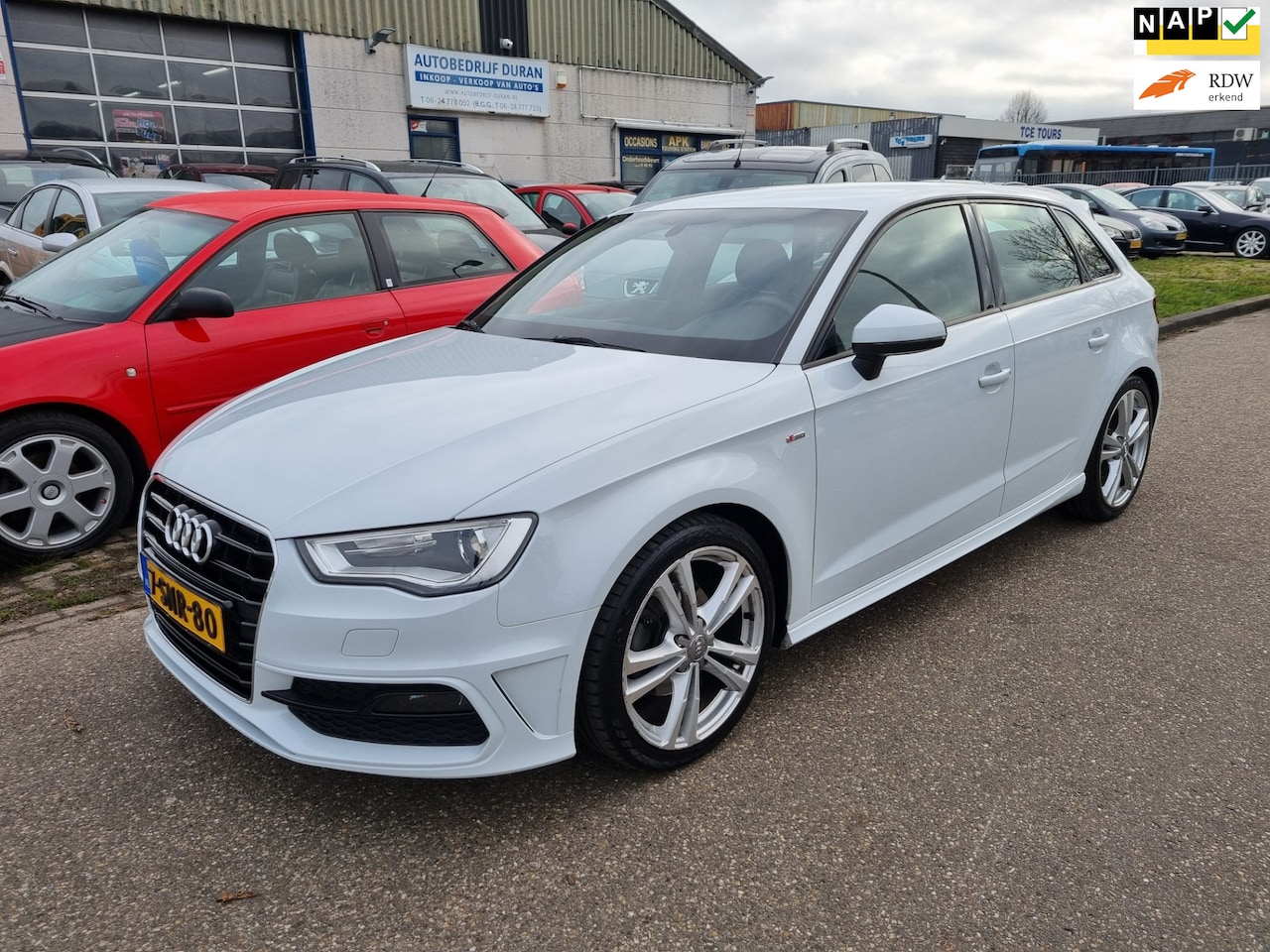 Audi A3 Sportback - 1.4 TFSI Ambition Pro Line S 1.4 TFSI Ambition Pro Line S Bj:2013 NAP! - AutoWereld.nl