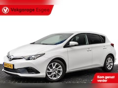 Toyota Auris - 1.3 Now Camera | Clima | Cruise | Navi | | 16 Inch Lmv | Dakrail | Led | Getint glas |