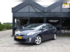 Toyota Prius - 1.8 Aspiration Automaat Navigatie