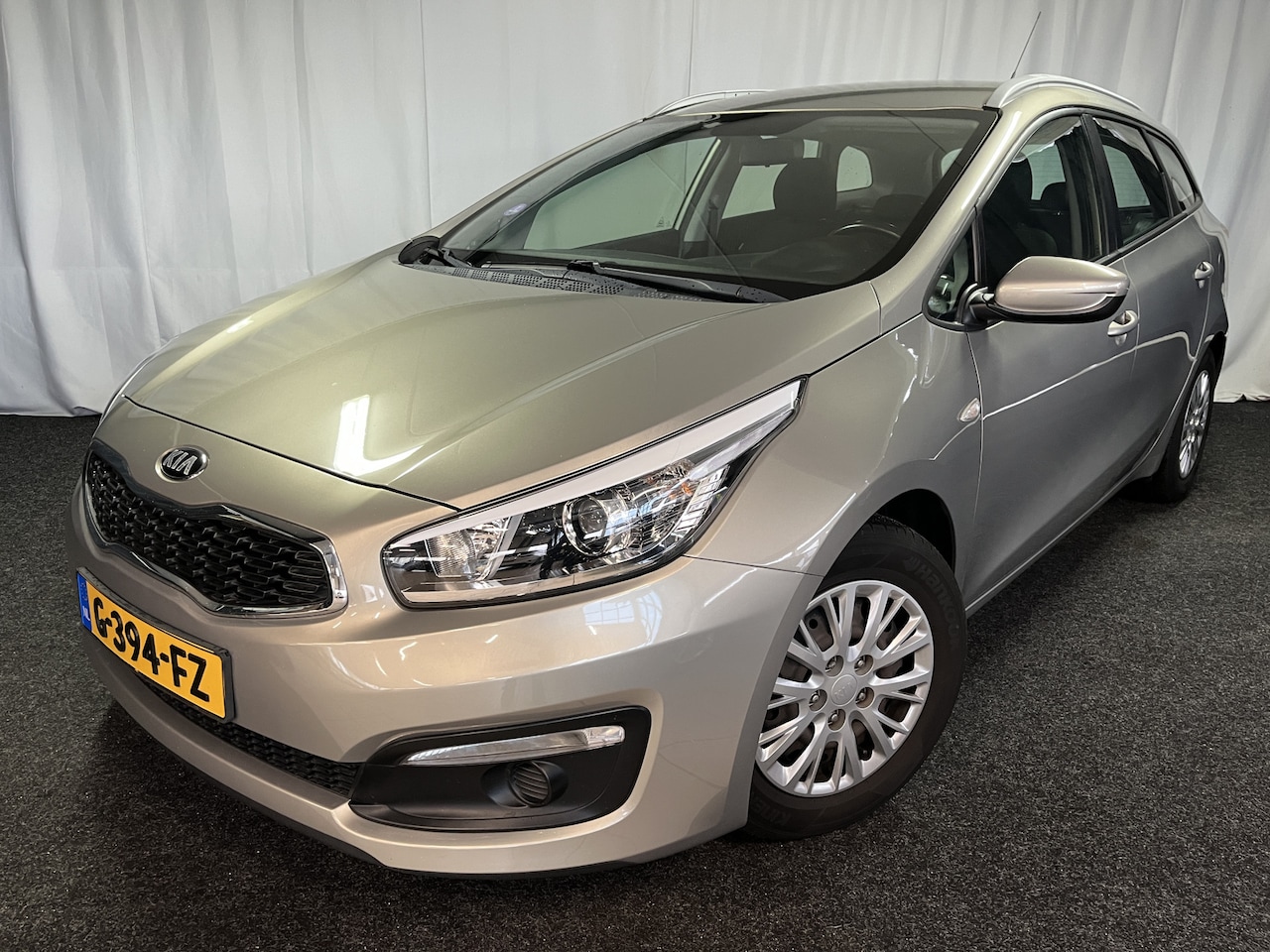 Kia Cee'd Sportswagon - 1.0 T-GDi ComfortLine AIRCO/STOELVERW./STUURVERW./ELEK.RAMEN - AutoWereld.nl