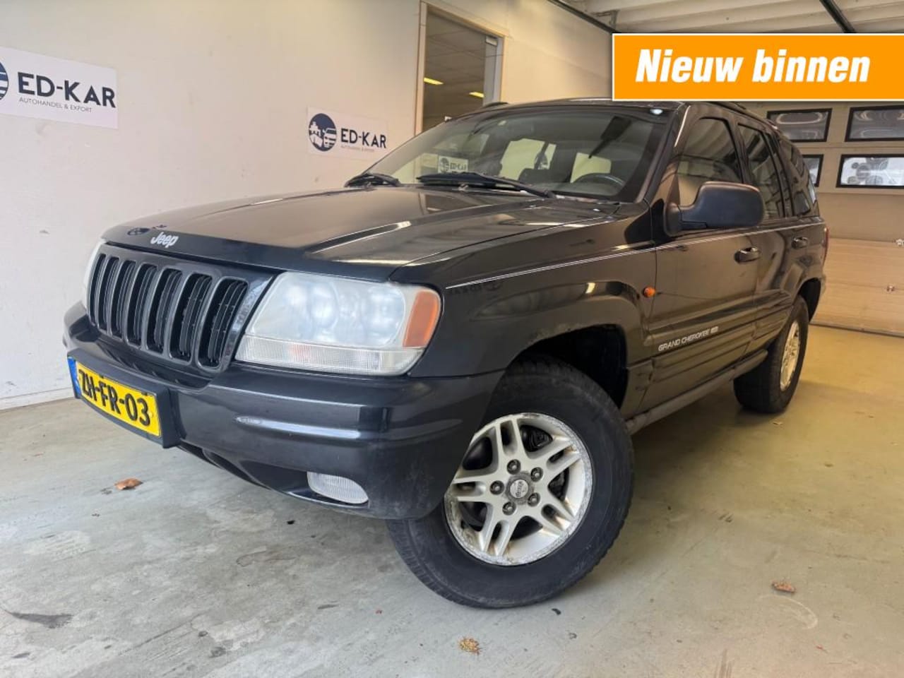 Jeep Grand Cherokee - 4.7i V8 Ltd AUT 4WD LEER 2dev EIG. NAP N APK RIJDT GOED - AutoWereld.nl