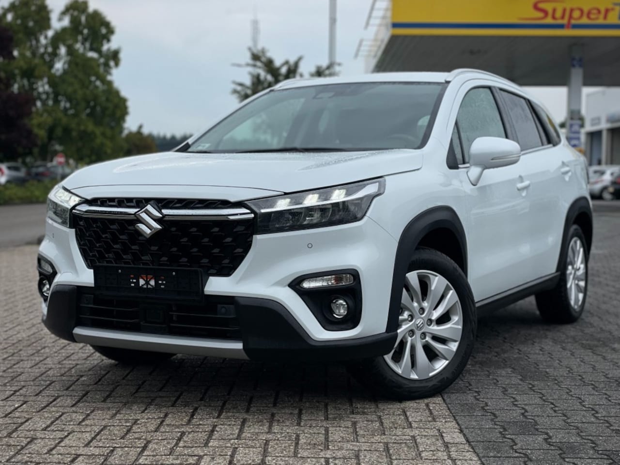 Suzuki S-Cross - 1.5 HYBRID SELECT AUTOMAAT CAMERA - AutoWereld.nl