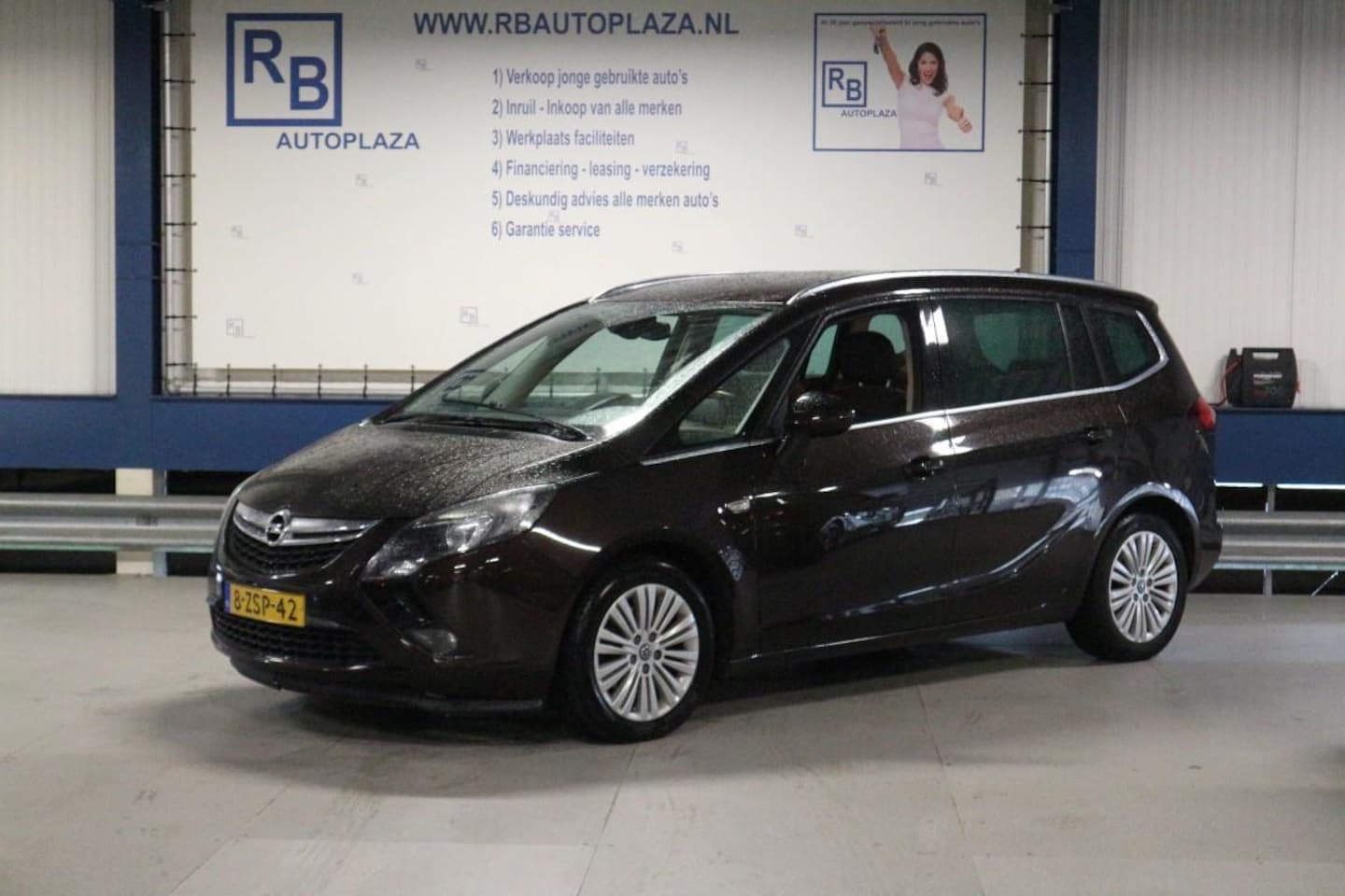 Opel Zafira Tourer - NAP + NIEUW MODEL + 12 MAANDEN GARANTIE ! ! ! - AutoWereld.nl