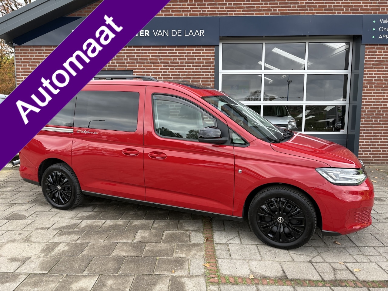 Volkswagen Caddy Maxi - 1.5 TSI 5p CALIFORNIA Tiny Camper DSG ( Standkachel, Bed, Led verlichting, Navigatie, Trek - AutoWereld.nl
