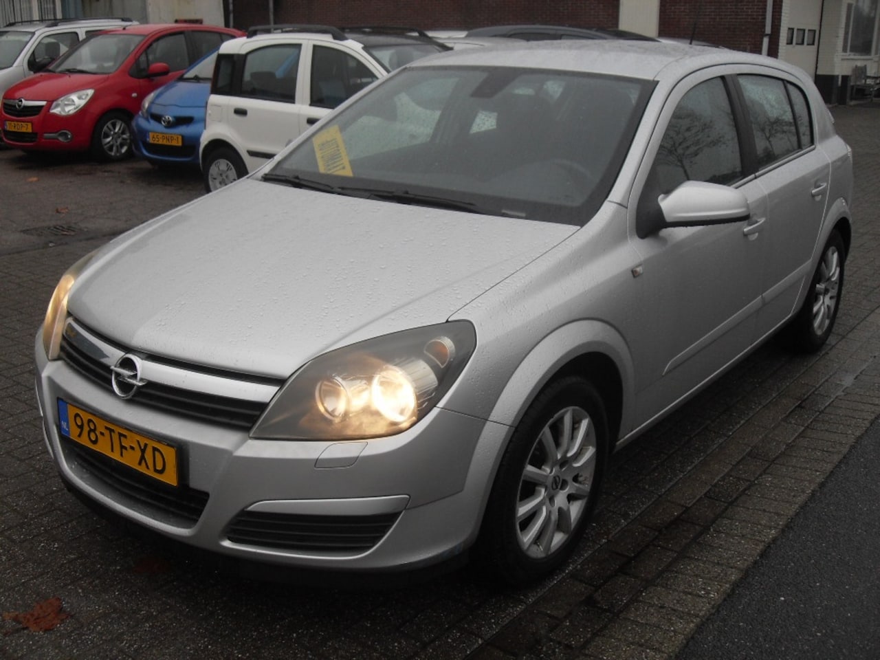 Opel Astra - automaat 1.8 Cosmo apk 11.26 - AutoWereld.nl